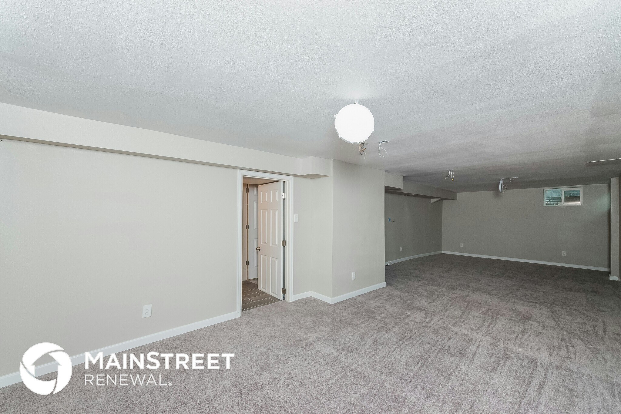 Building Photo - 6996 W 79th Dr