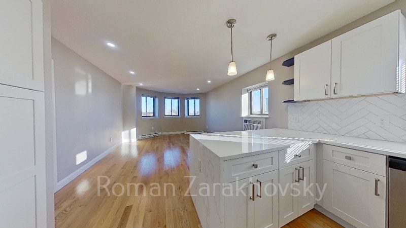 Building Photo - 1198 Commonwealth Ave