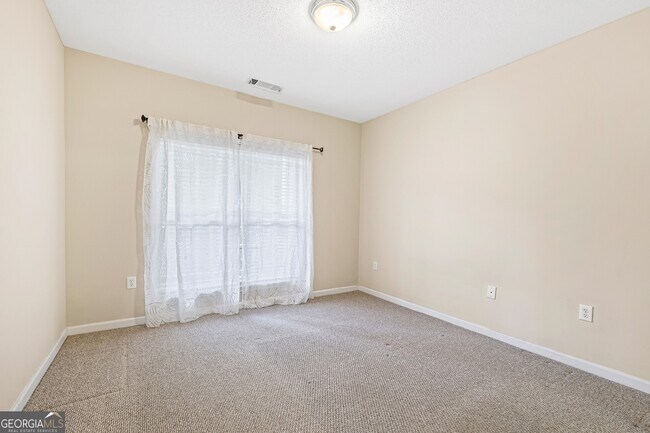 Building Photo - 4333 Dunwoody Park