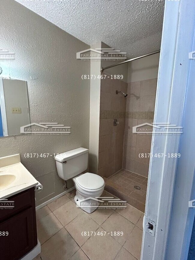 Building Photo - 3/2 in Arlington, Available Now!