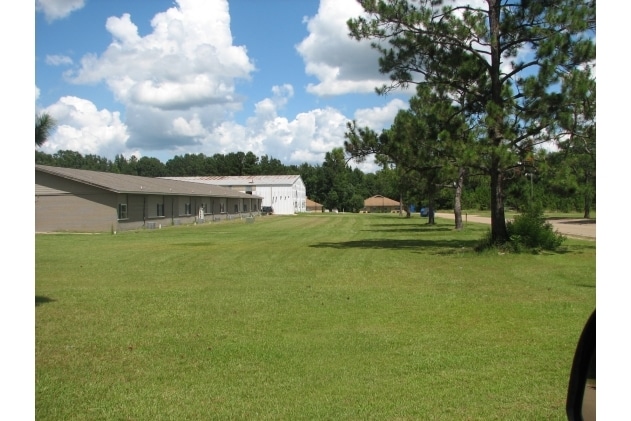 Building Photo - Spanish Oaks Apartments
