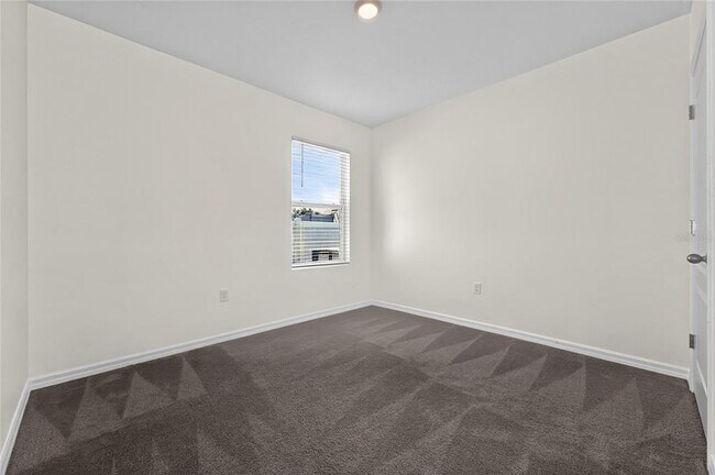 Building Photo - 1725 Aurora Ridge Dr