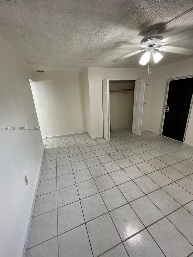 Building Photo - 4115 SW 108th Ave