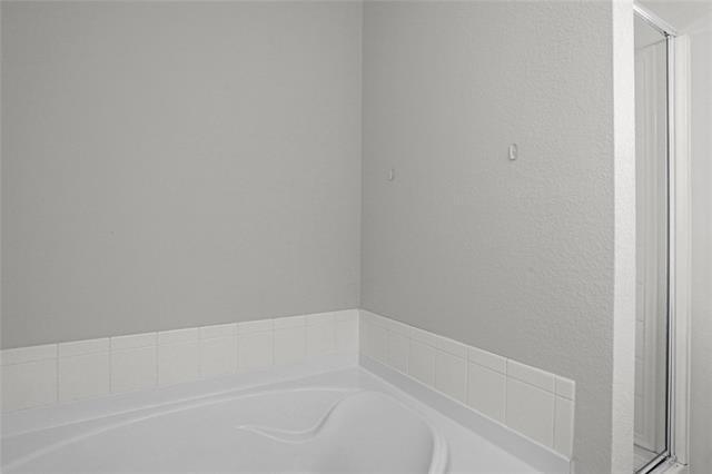 Building Photo - 1708 Heron Dr