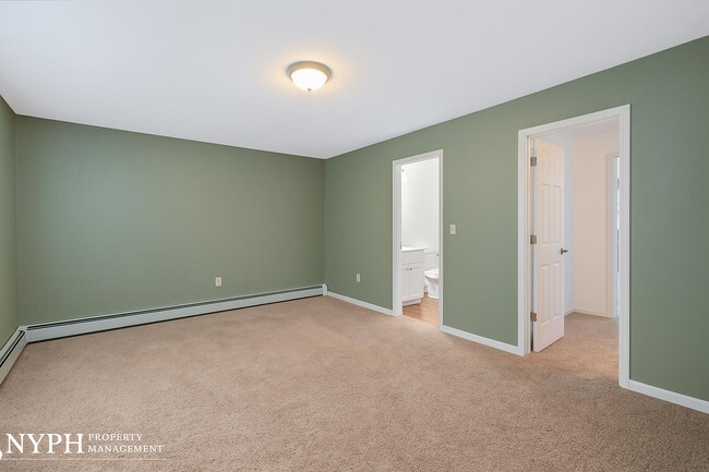 Building Photo - 5113 Cedarvale Rd