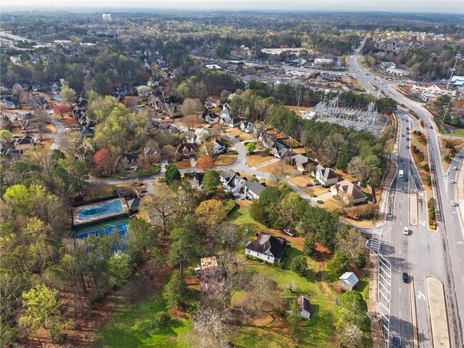 Building Photo - 11395 Brookhollow Trail