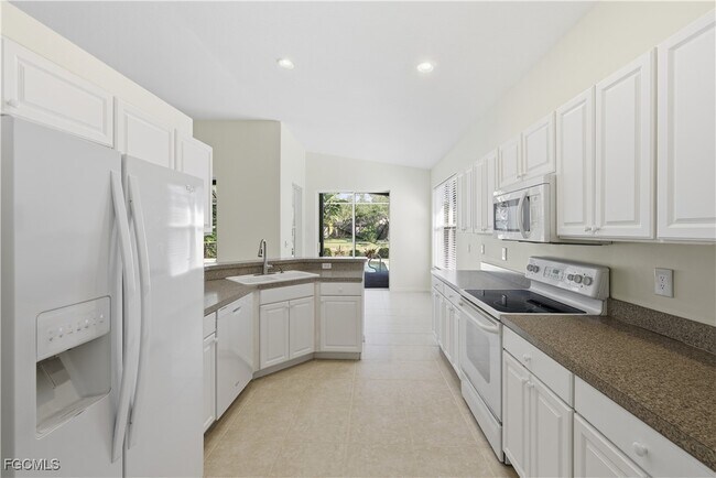 Building Photo - 12863 Brynwood Preserve Ln