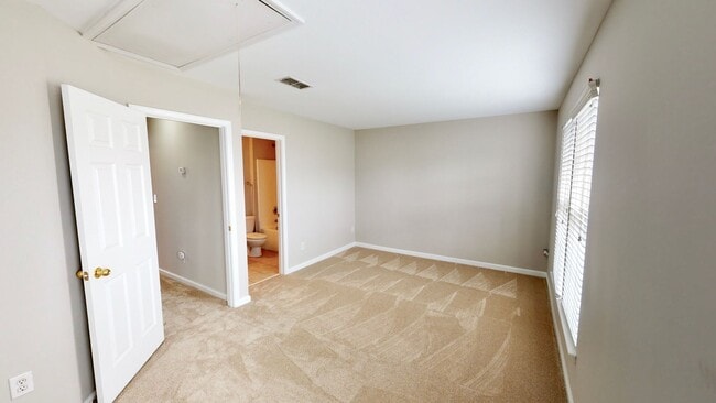 Building Photo - 15729 Castle Watch Ave