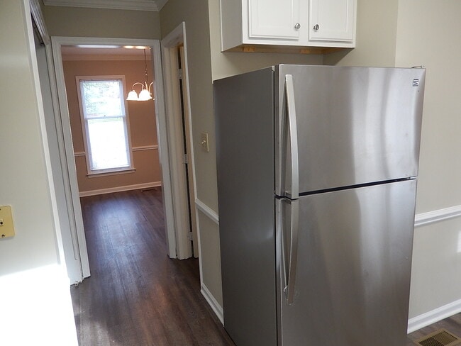Building Photo - 502 Tyler Run Dr