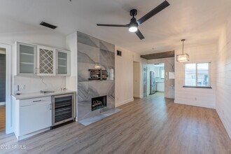 Building Photo - 9450 E Becker Ln