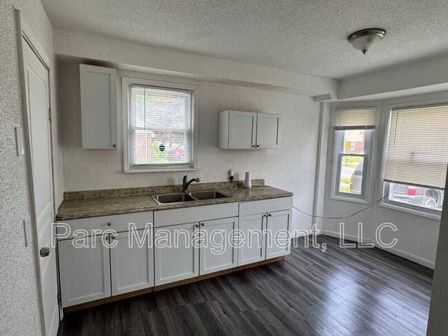 Building Photo - 16068 Tacoma St