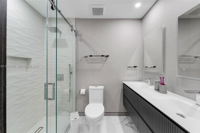 Building Photo - 2845 SW 127th Ave