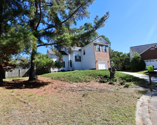 Primary Photo - 21 N Trace Ct