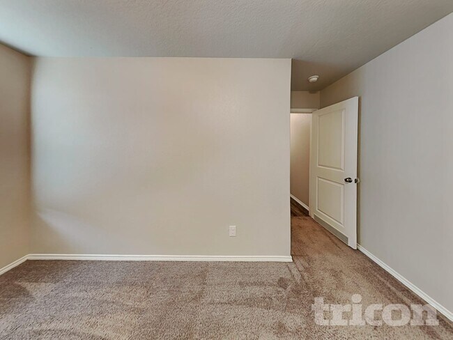 Building Photo - 8522 Amistad Cove