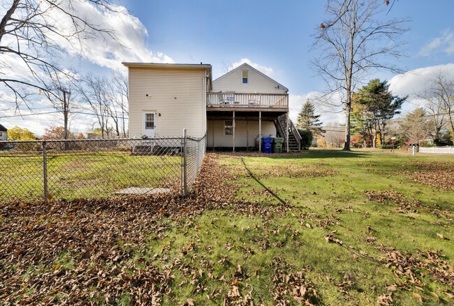 Building Photo - 945 Glastonbury Turnpike