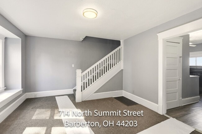 Building Photo - Three bedroom two bathroom home for rent