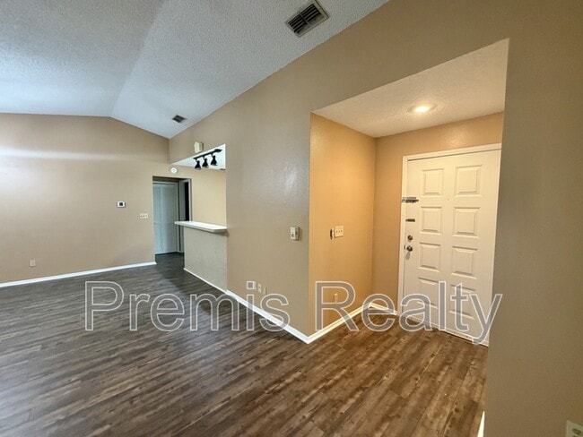 Building Photo - 3371 Brodie Way