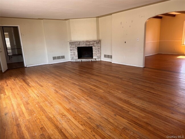 Building Photo - 116 Williams Ave