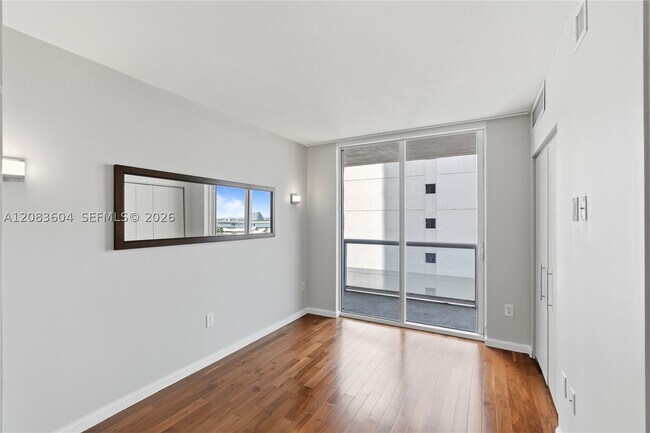 Building Photo - 50 Biscayne Blvd