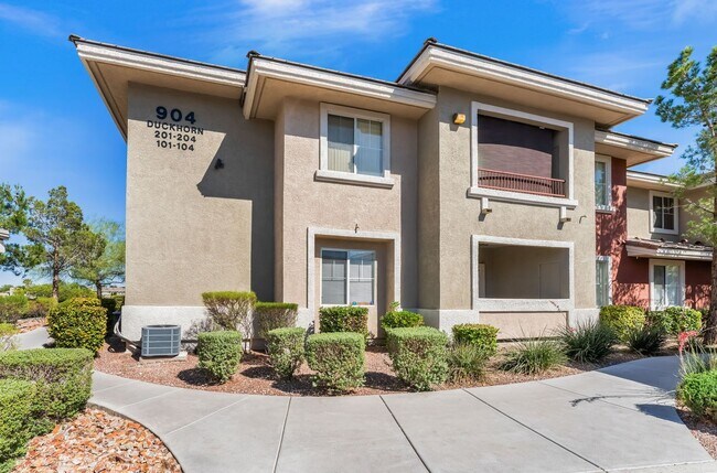Building Photo - 904 Duckhorn Ct