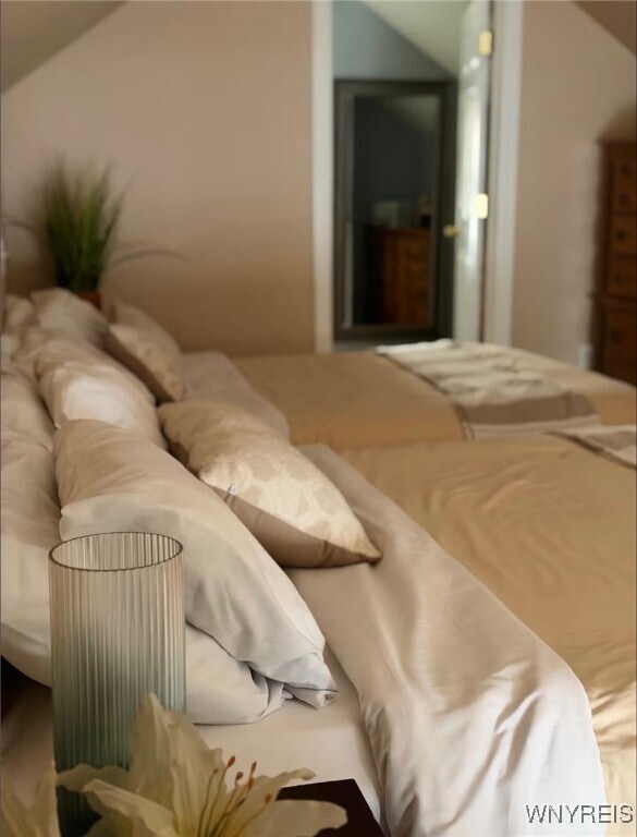 Building Photo - 30 Manlon Terrace