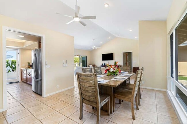 Building Photo - Beautiful Home in Gated Community