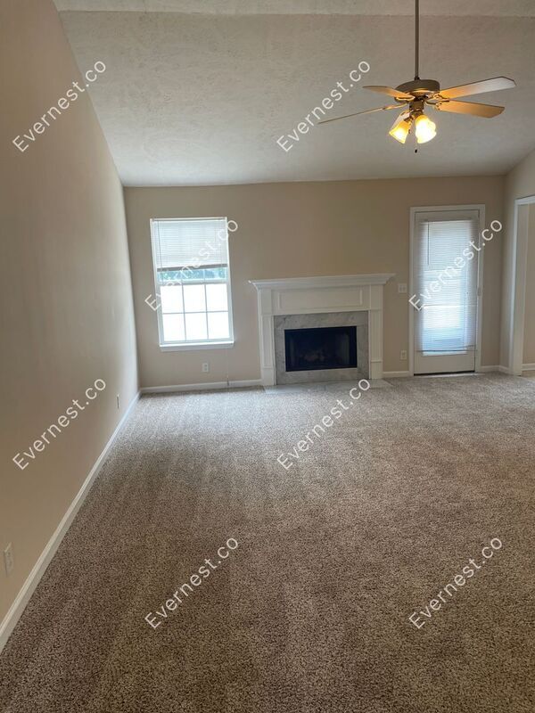 Building Photo - 3133 Sherborne Ct