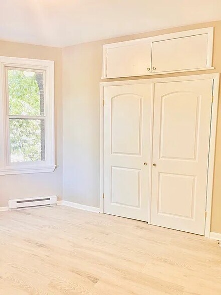 Building Photo - 1226 W Westmoreland St