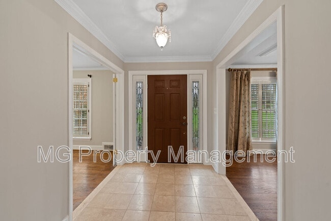 Building Photo - 4023 Arbor Way