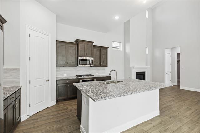 Building Photo - 739 Waterbrook Pkwy
