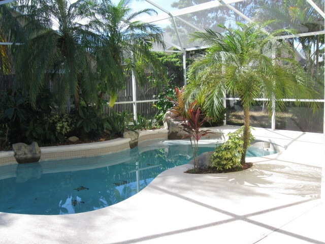 Building Photo - Beautiful 3/2 with a pool