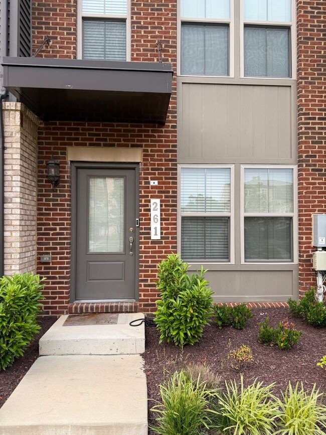 Primary Photo - Newly Built Townhome with Tons of Space an...