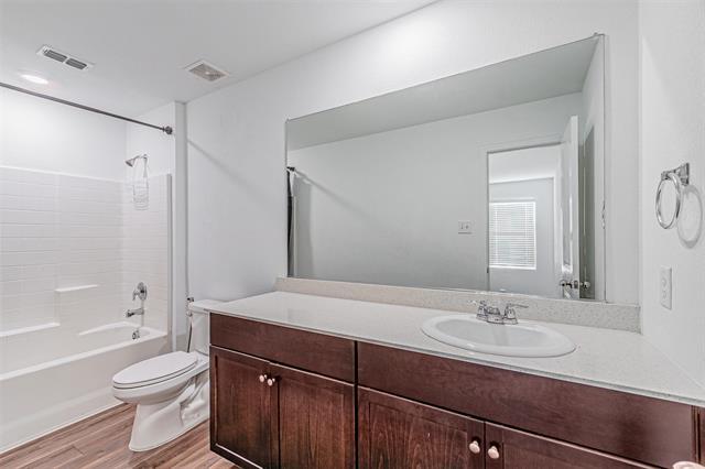 Building Photo - 5412 Finbrooke Dr