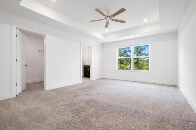 Building Photo - 210 Preserve Trl S