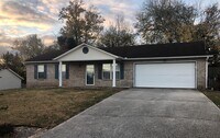 Building Photo - 5616 Jamaica Ln