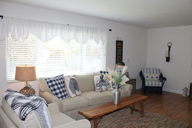 Building Photo - 41-8th Street Cayucos, CA    923430