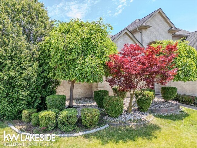 Building Photo - 51460 Blue Spruce Dr