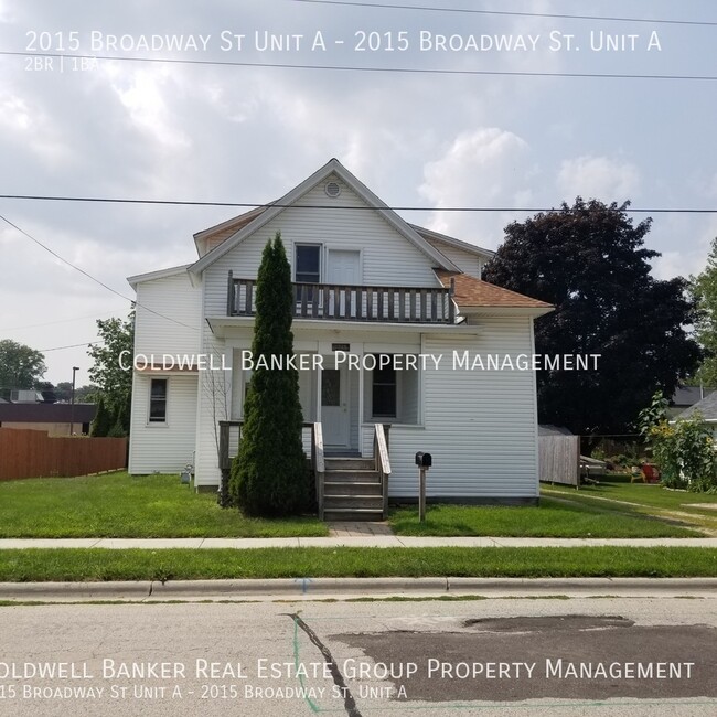 Primary Photo - 2015 Broadway St