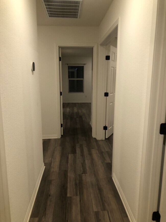 Building Photo - 26756 Calle Celia