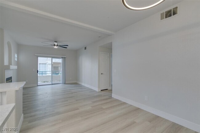 Building Photo - 2251 Wigwam Pkwy