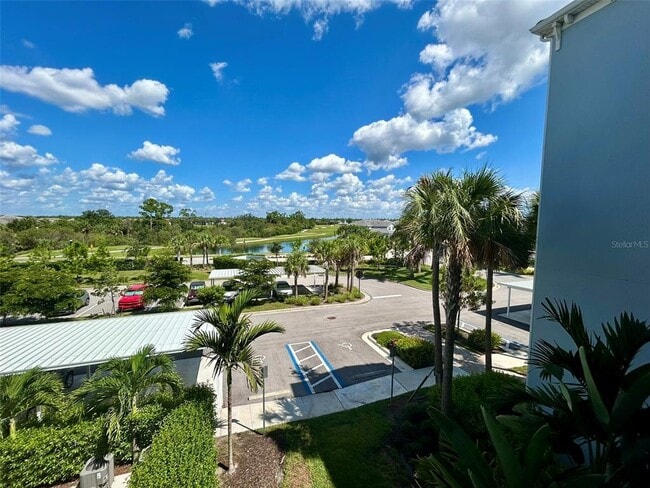 Building Photo - 14121 Heritage Landing Blvd