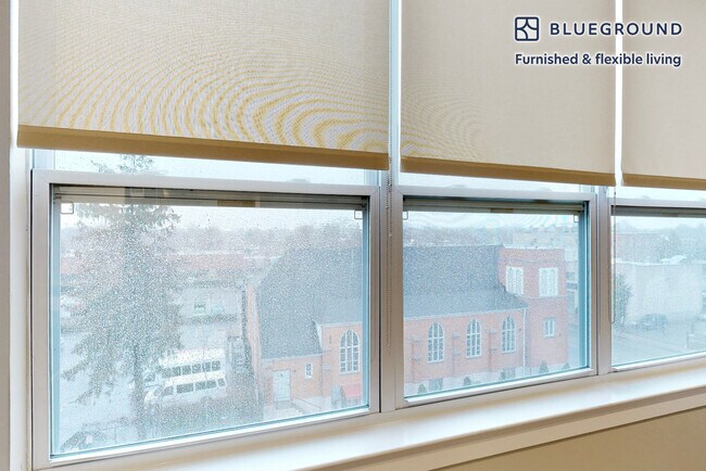 Building Photo - 80 North Centre Ave-SI FL2-ID3528A