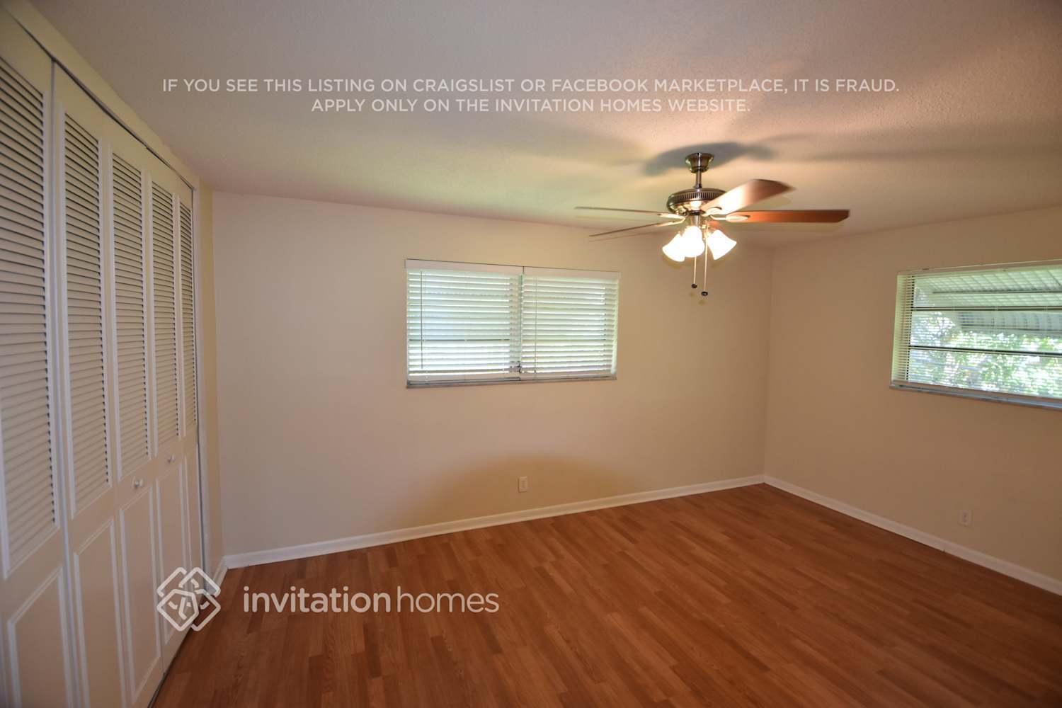 Building Photo - 1612 W River Dr