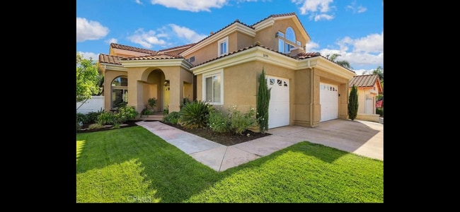 Building Photo - 32795 Valentino Way