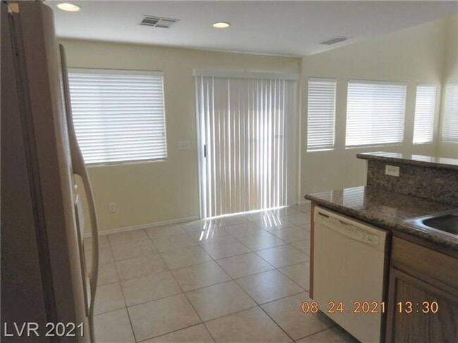 Building Photo - COMING SOON!! - FANTASTIC SW HOME ON CUL-D...