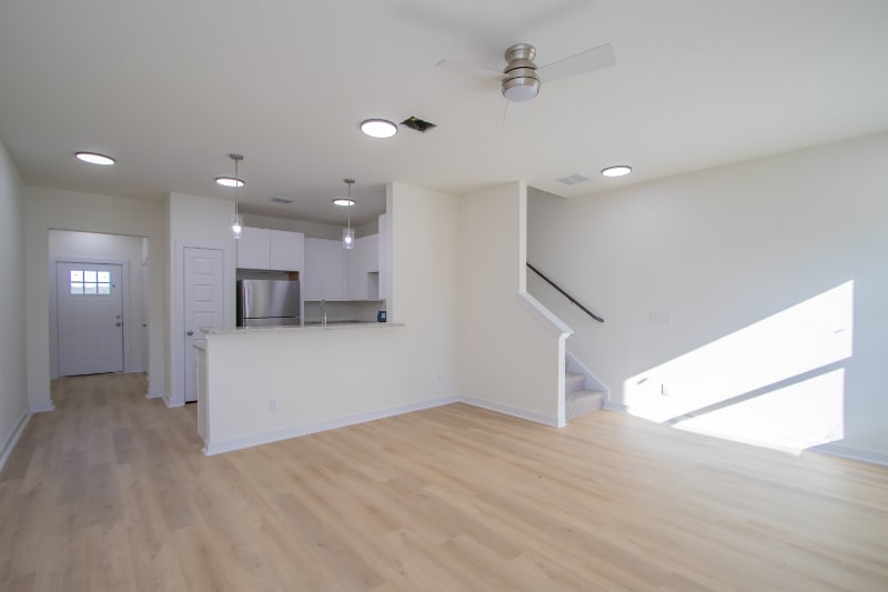 Building Photo - 273 Bonnie Bnd