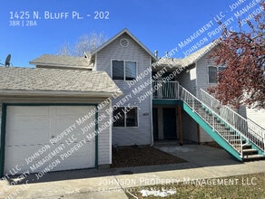Building Photo - 1425 N Bluff Pl