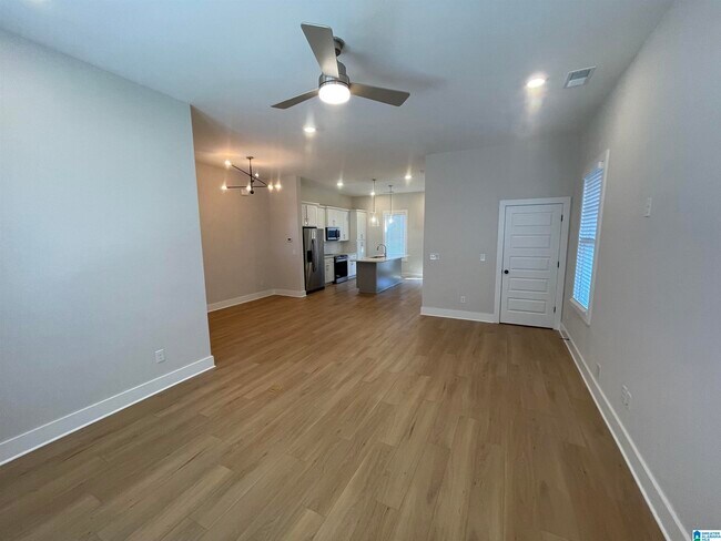 Building Photo - 4882 Silas Ave