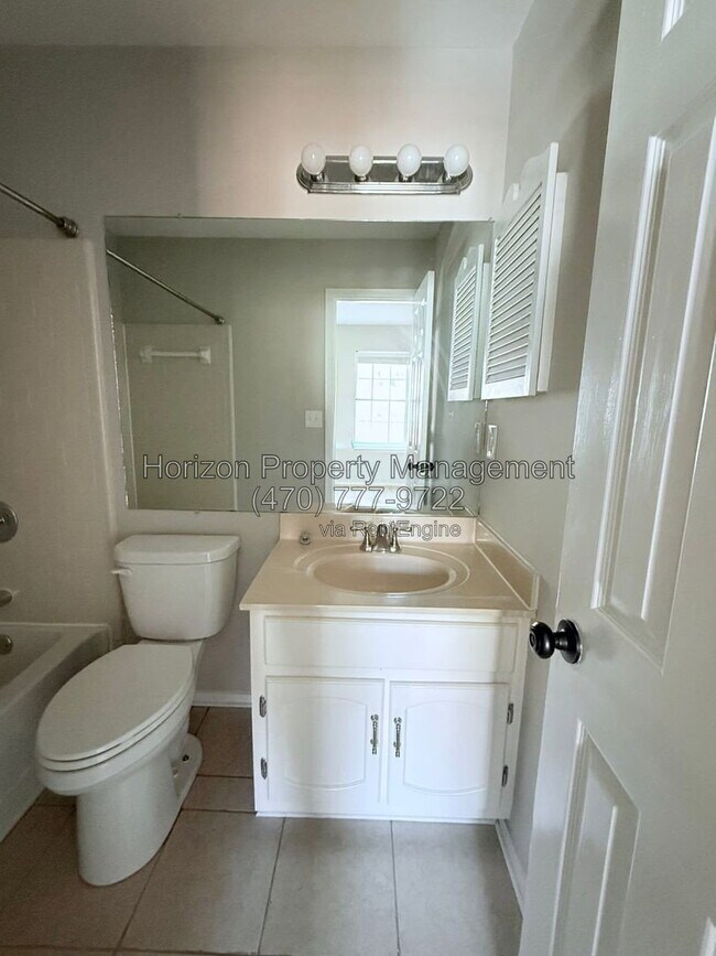 Building Photo - 3924 Hancock Cir