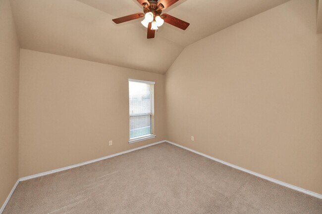 Building Photo - 2003 Sequoia Trail Ln